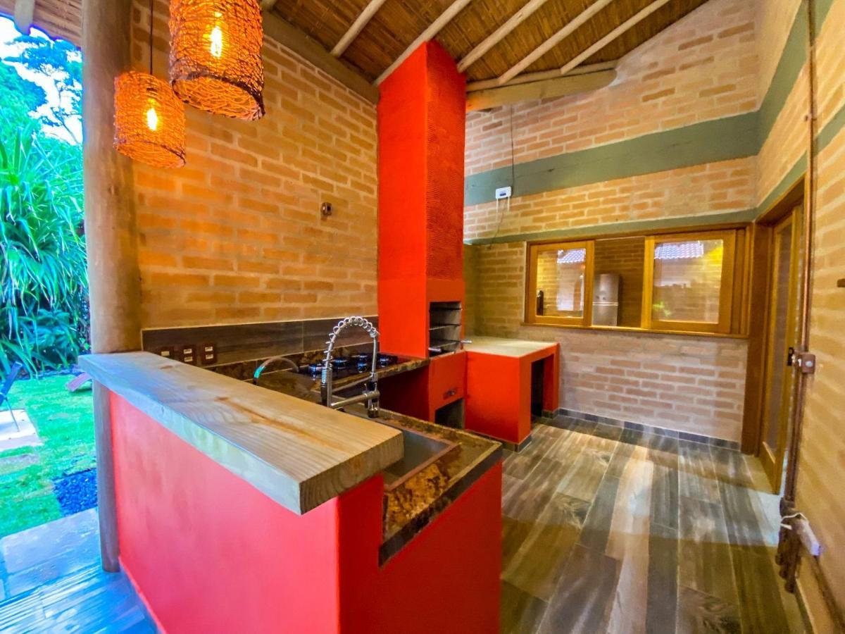 Casa Em Com Piscina, Quintal E Garagem Casa de férias