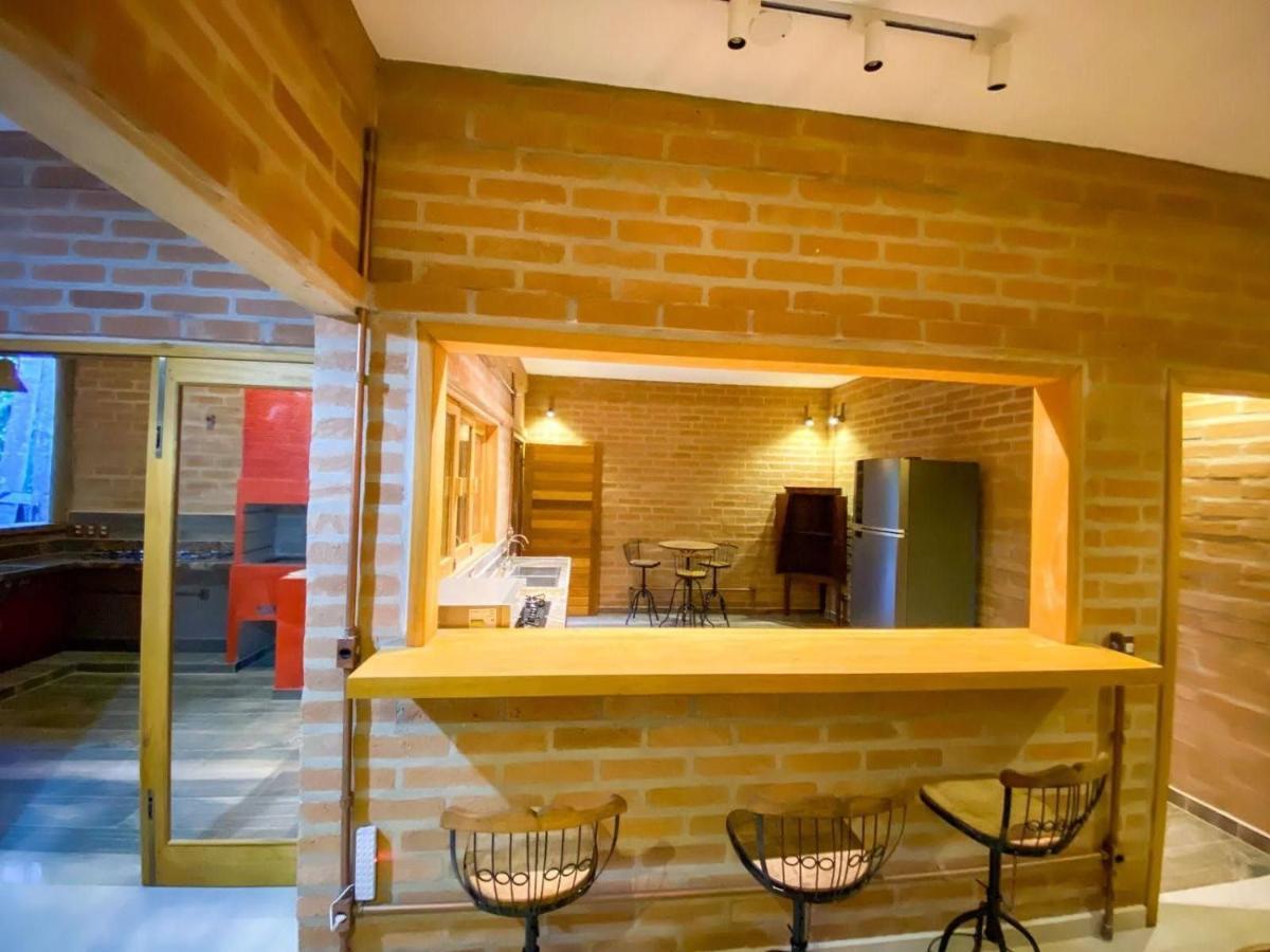 Casa Em Com Piscina, Quintal E Garagem Casa de férias